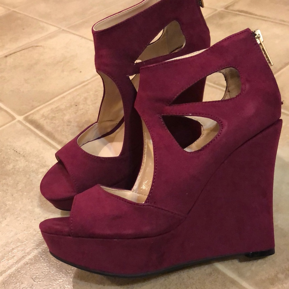 Guess Wine Suede Cutout Wedge Sandals